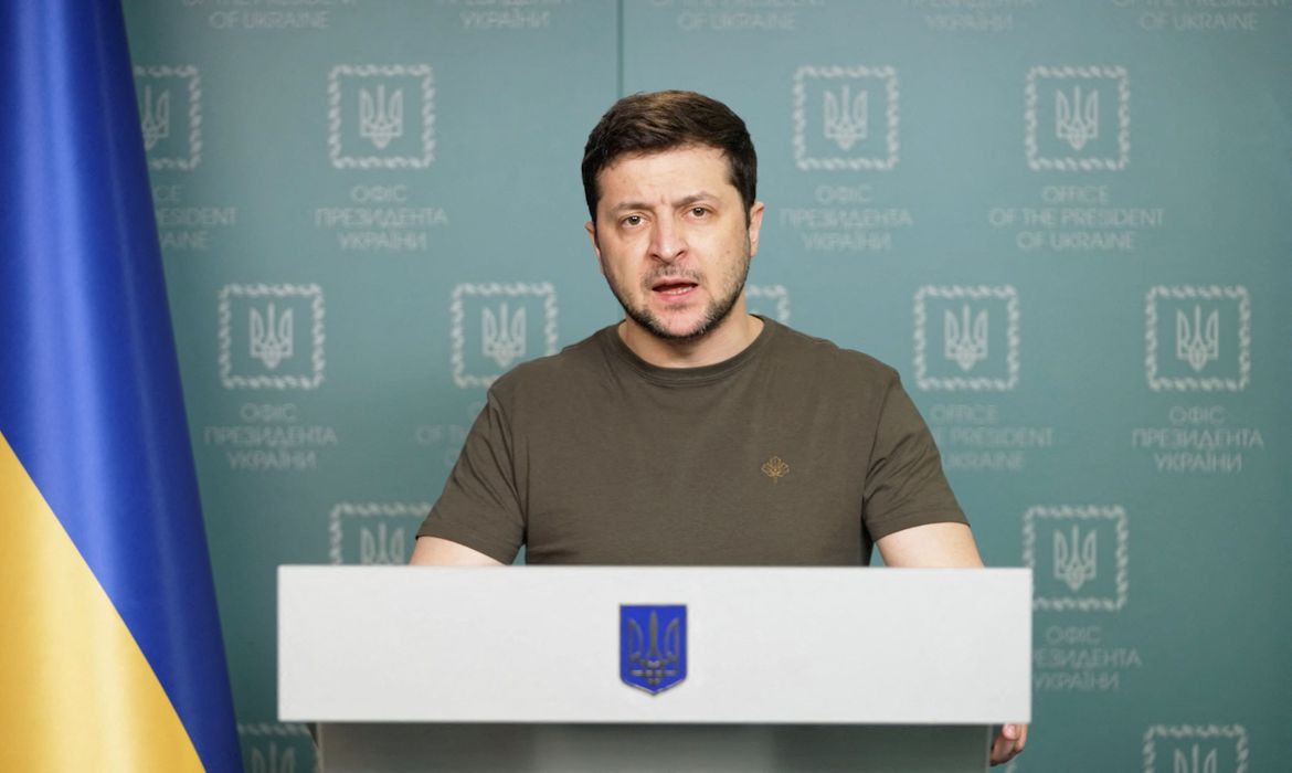 Ukrainian President Volodymyr Zelenskiy appeals to Russians to stage protests over Russian forces' seizure of the Zaporizhzhia nuclear power plant, the largest in Europe, during an address from Kyiv, Ukraine March 4, 2022 in this still image from video. Courtesty of Ukrainian Presidential Press Service/Handout via REUTERS THIS IMAGE HAS BEEN SUPPLIED BY A THIRD PARTY. NO RESALES. NO ARCHIVES